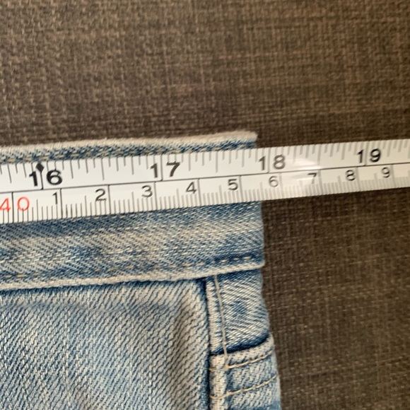 AG Stilt 19-Year Destroyed Skinny Jeans - Picture 10 of 16